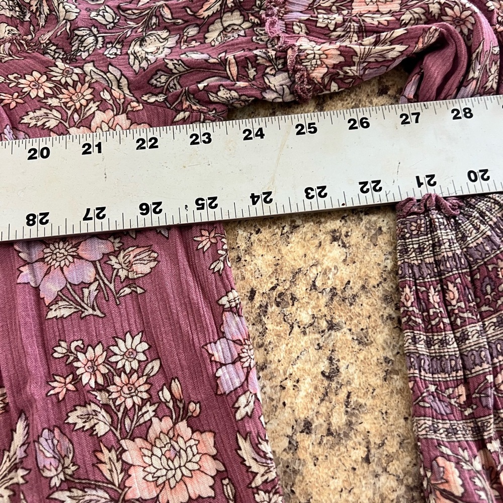 American Eagle Outfitters Mauve Floral Lace-Up peasant blouse mauve  voteu - Picture 5 of 7